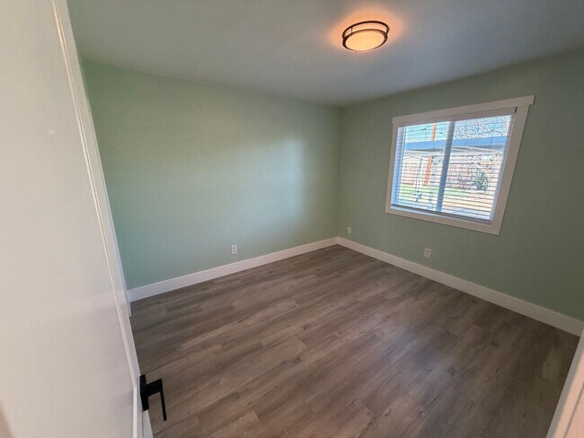 Building Photo - 3 Bedroom | 2 Bathroom | Single-Family Home in Arden-Arcade