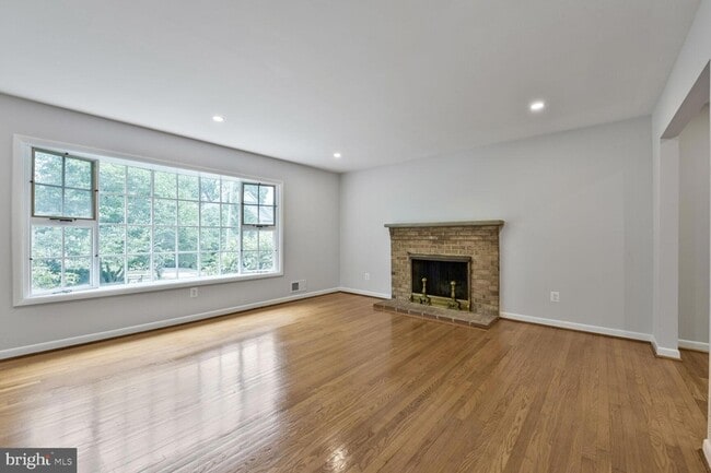 Building Photo - 1403 Ellison St