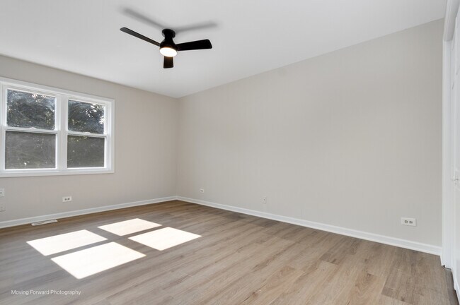 Building Photo - 1020 Prairie View Ct