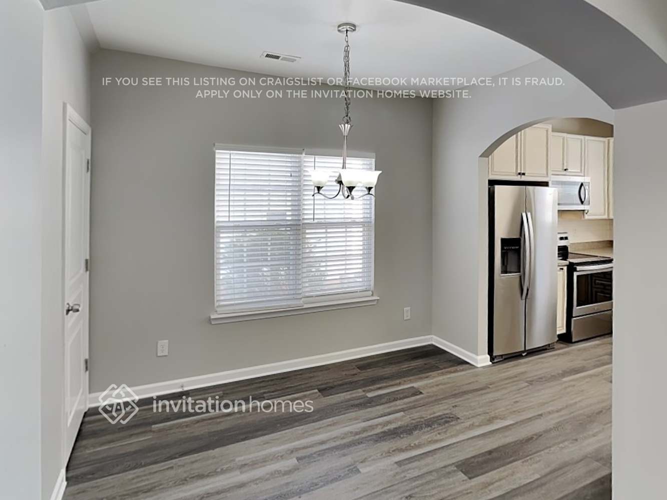 Building Photo - 9215 Ducati Ln