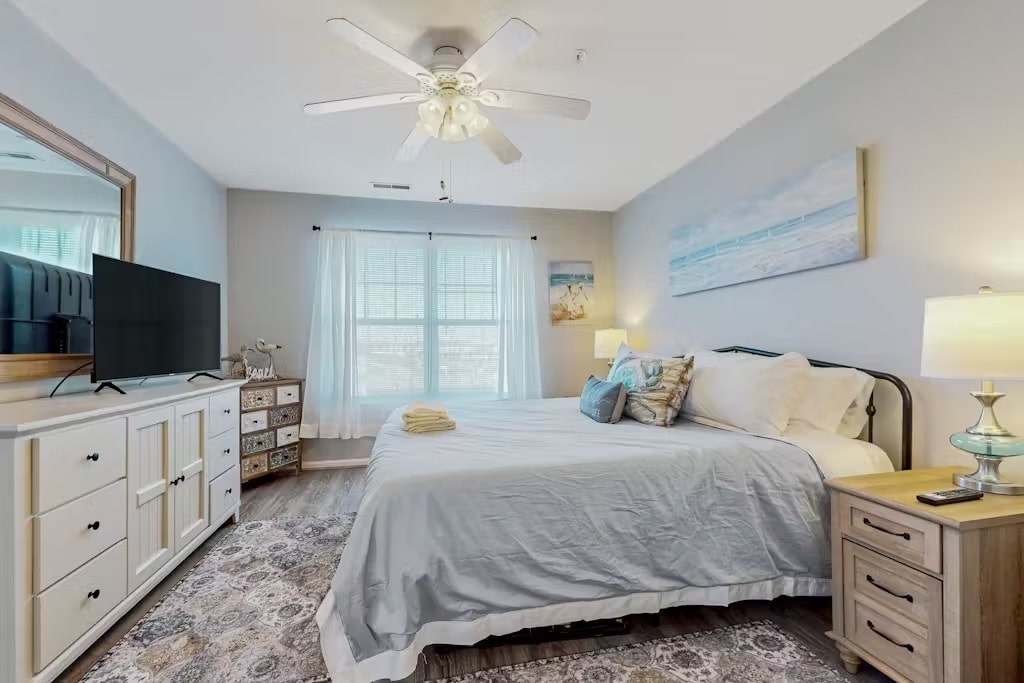 Building Photo - 30381 Crowley Dr