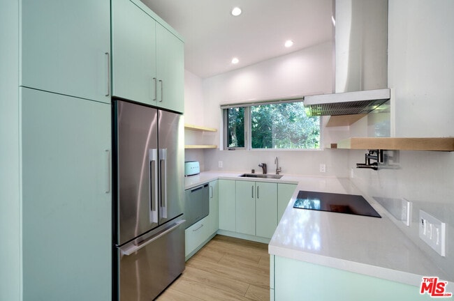 Building Photo - 6000 Philip Ave