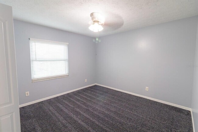 Building Photo - 603 Angelica Pl