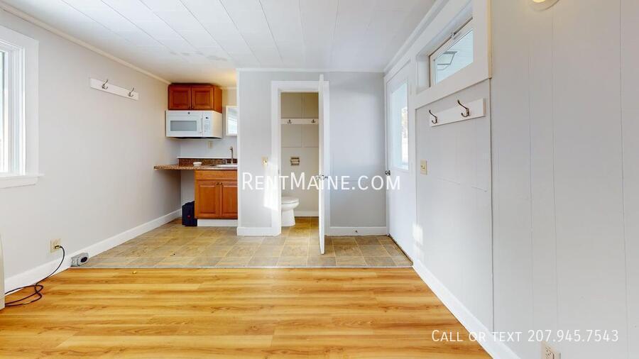 Building Photo - 18 Main Rd