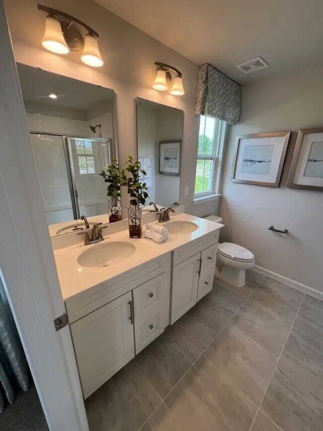 Building Photo - New 3BR Home in Antioch