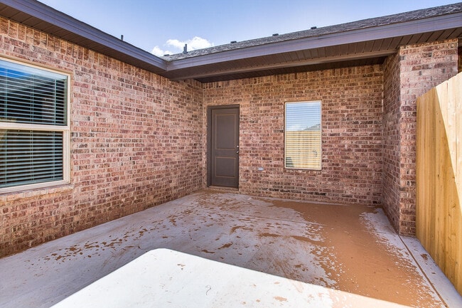 Building Photo - 1804 Corpus Ave