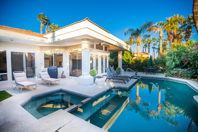 Building Photo - 75273 Spyglass Dr
