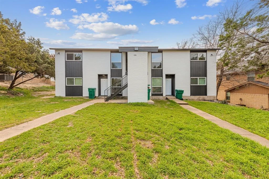 Front - 124 Wind Ridge Dr