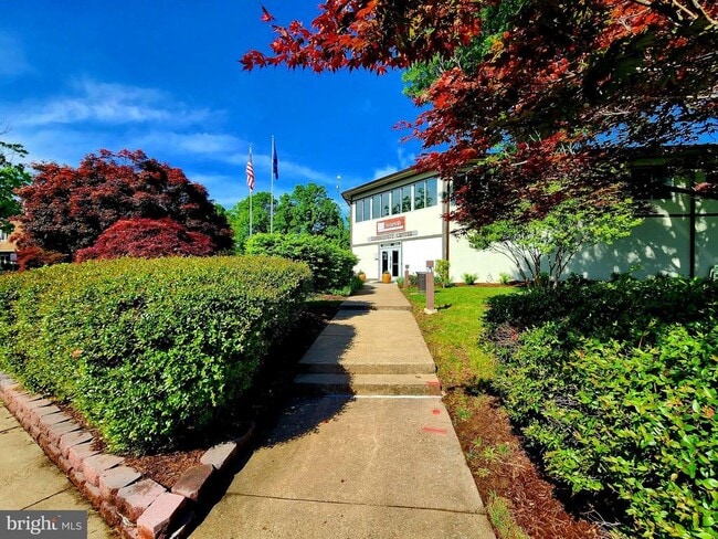 Building Photo - 3815 Monte Vista Pl