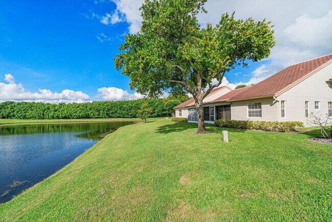 Building Photo - 7922 Sandy Pointe Dr