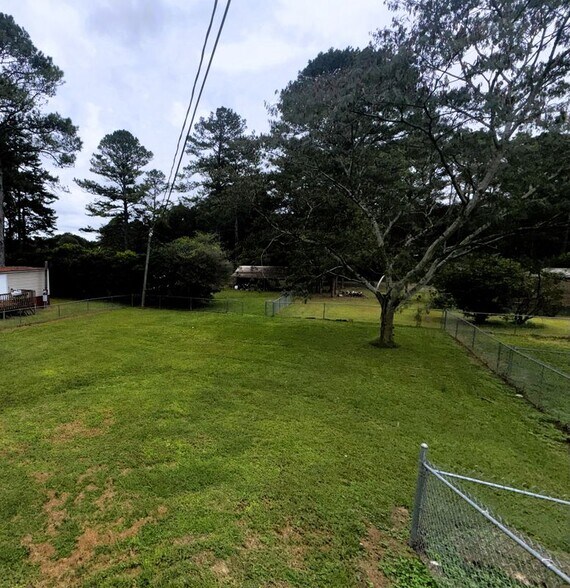 Building Photo - 1654 Old Hwy 27