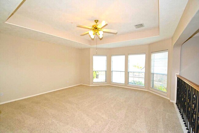 Building Photo - 5926 Solar Point Ln