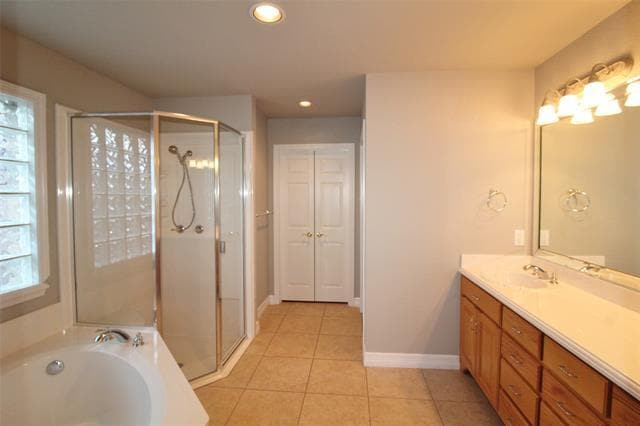 Building Photo - 333 Blake Ln