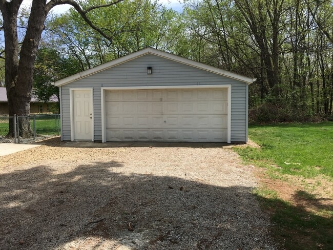Building Photo - Home for Rent in Green