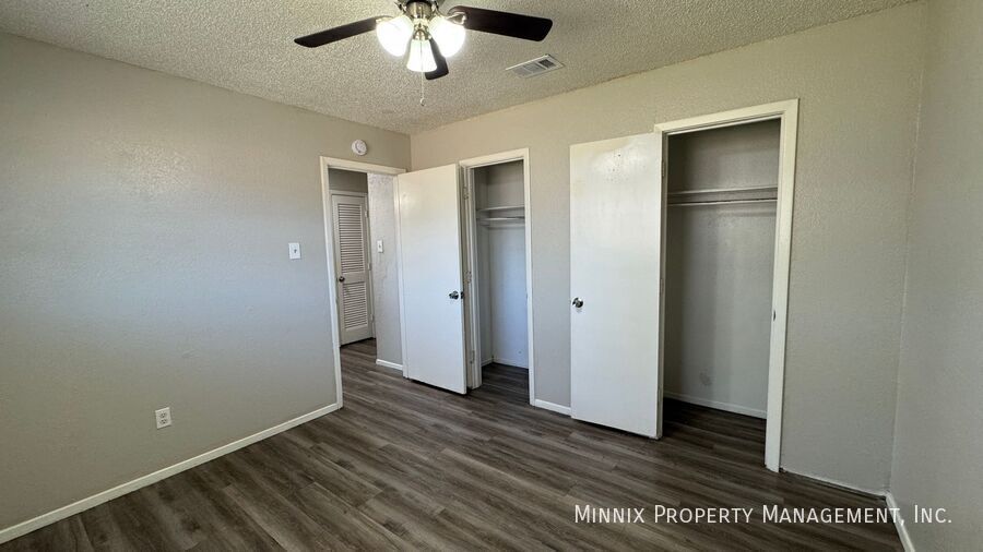 Building Photo - 2302 40th St