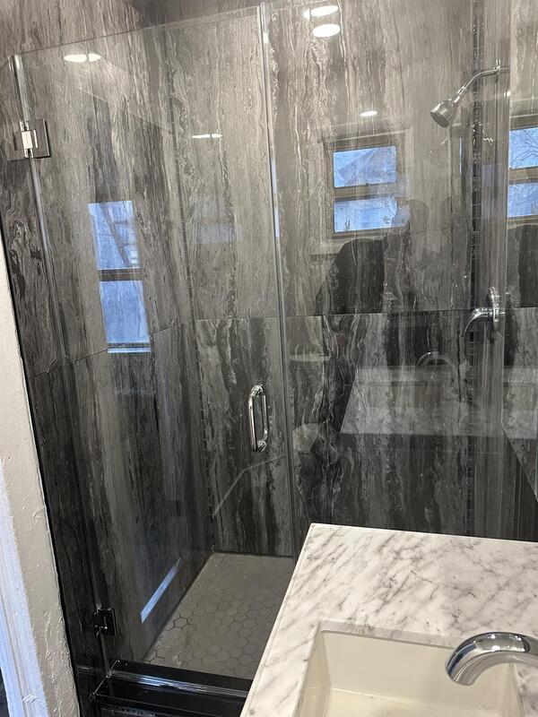 Building Photo - 526 S Tenth Ave