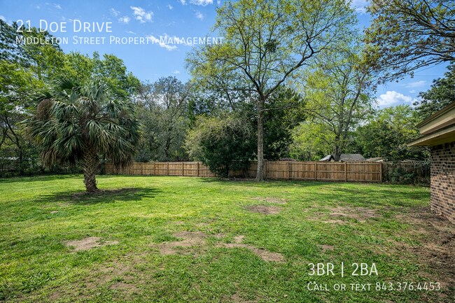 Building Photo - 21 Doe Dr