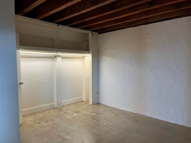 Building Photo - WILDACRES