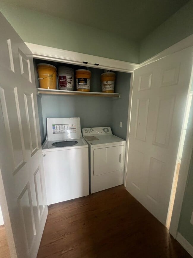 Building Photo - Waterfront 2 Bedroom Home in Ferndale!