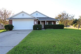 Building Photo - 226 Schaefer Blvd