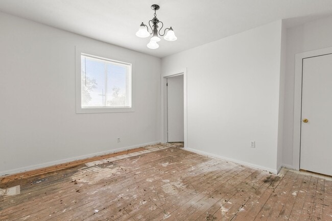 Building Photo - 5422 S 23rd St