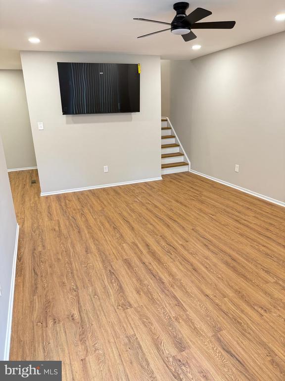 Building Photo - 10285 Ridgeline Dr