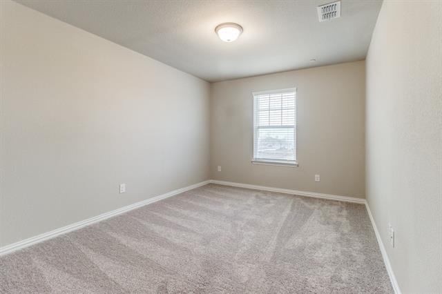 Building Photo - 3740 Paradise Way