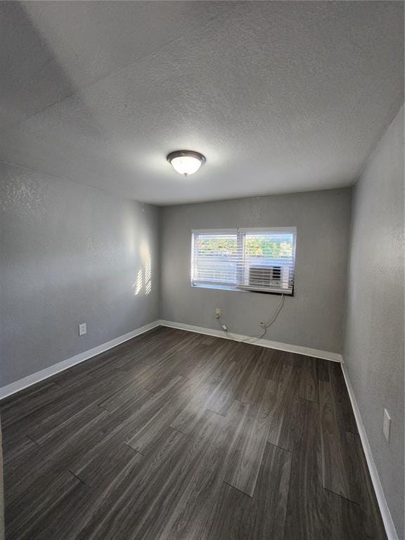 Building Photo - 4611 N Hubert Ave