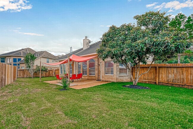 Building Photo - 1007 Riverchase Dr