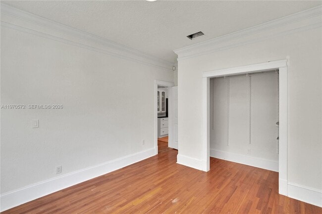 Building Photo - 603 Minorca Ave