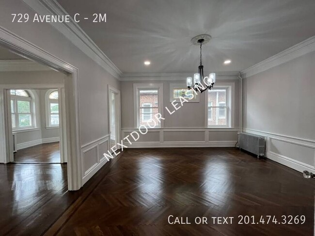 Building Photo - 729 Avenue C