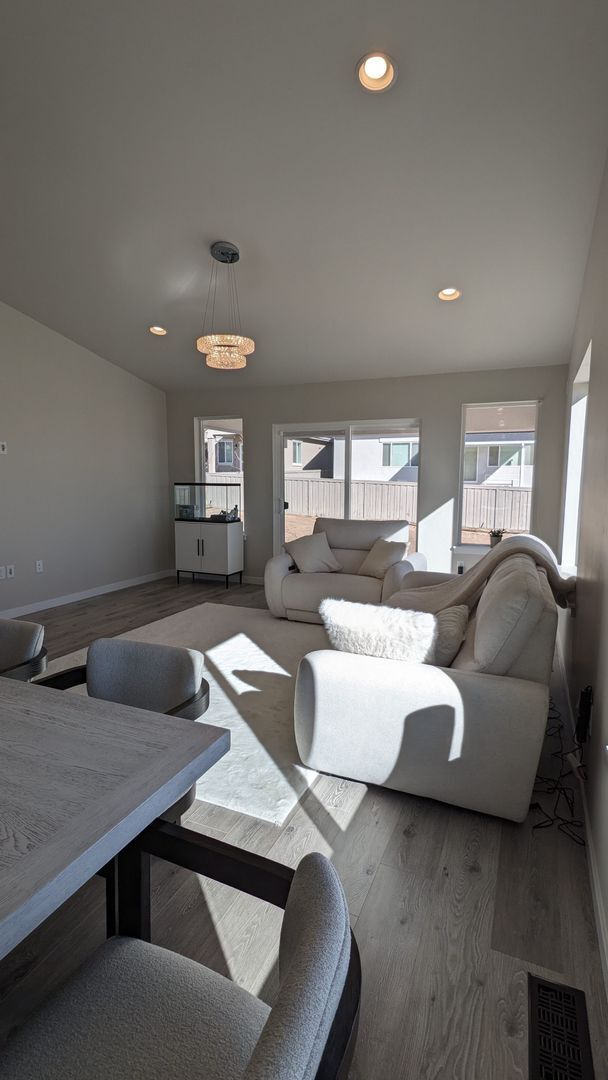 Building Photo - 8260 Nat Love Dr