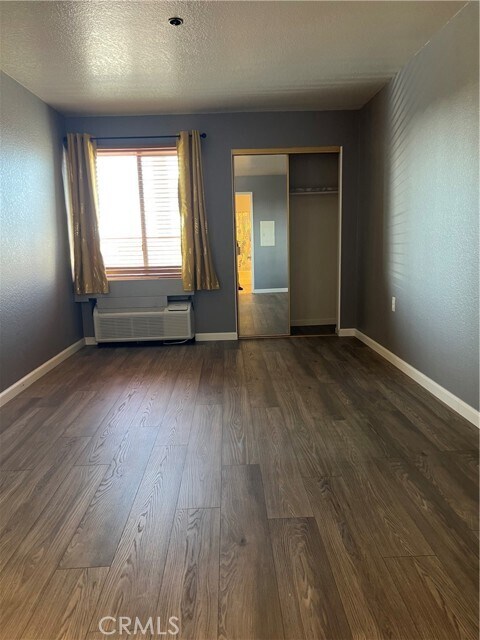 Building Photo - 11410 Dolan Ave