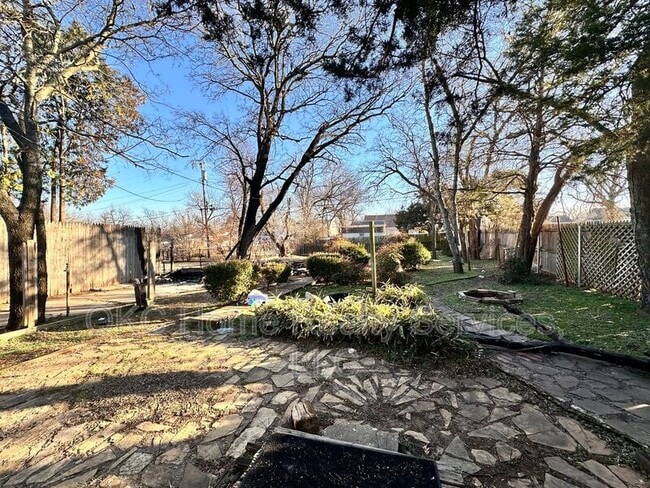 Building Photo - 2144 NW 36th St