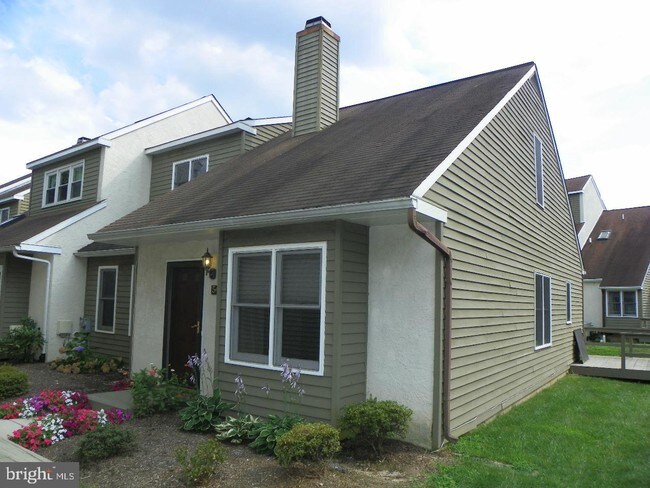 Building Photo - 5407 Lister Ct