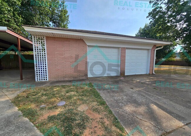 Building Photo - MWC Rental 3 Bed