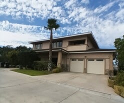 Building Photo - 1572 Silverwood Dr