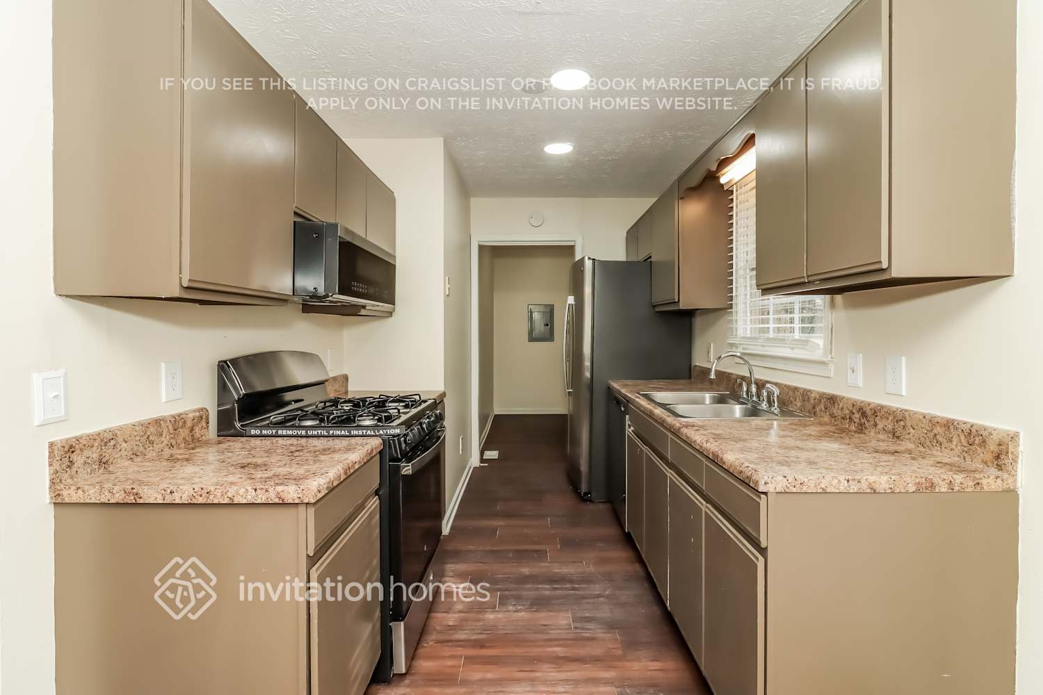 Building Photo - 322 Dillon Dr