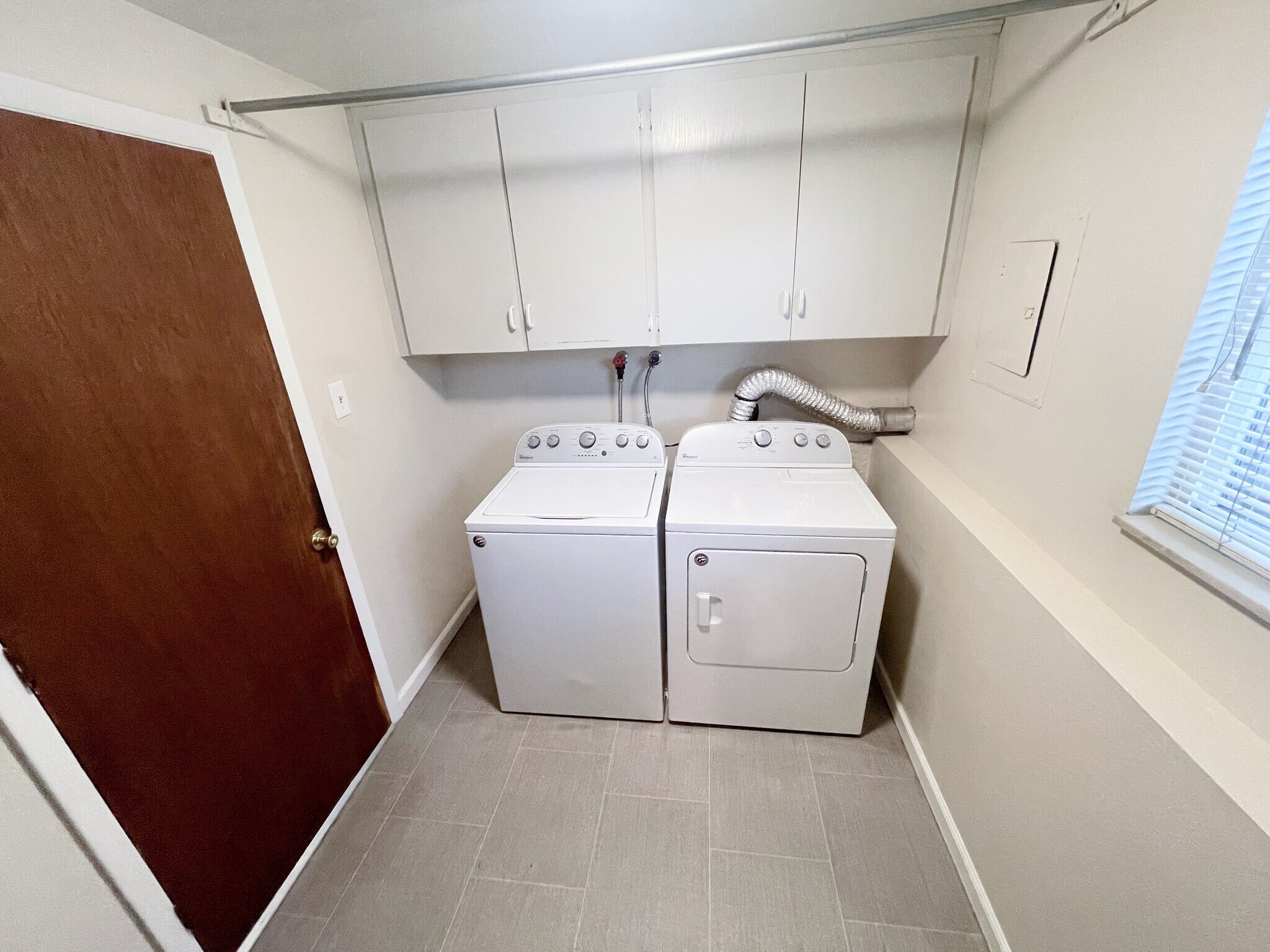 Laundry - 1302 Darby St