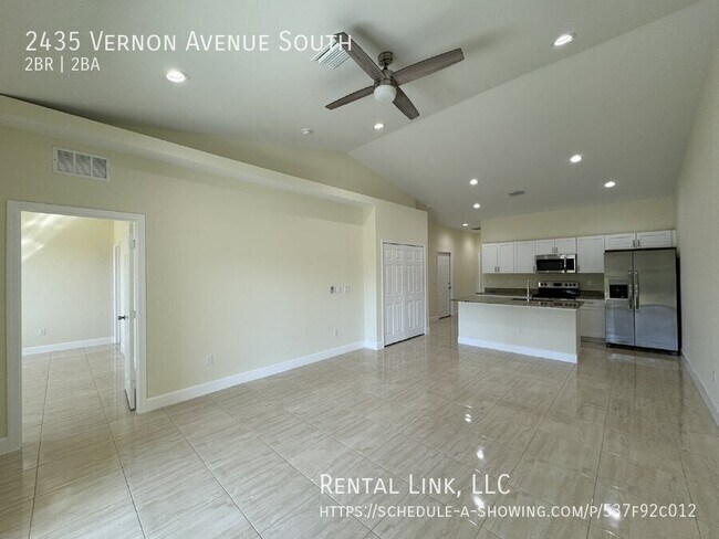 Building Photo - 2435 Vernon Ave S