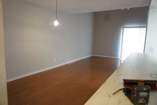 Building Photo - 2/2 Townhome close to NAS Jax. No Additional Fees