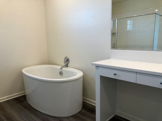 Building Photo - Long Term - Spacious 4 Bedroom Home @ Terra Lago in Indio!