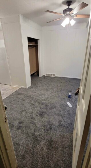 Building Photo - 611 N 3rd St