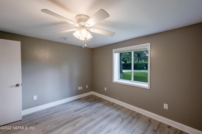 Building Photo - 7832 Newton Rd