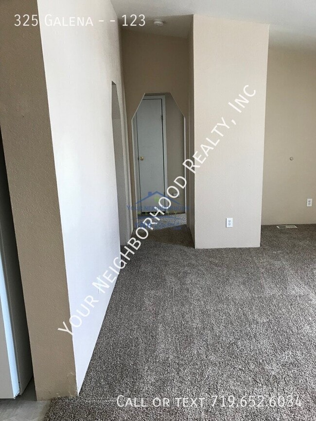 Building Photo - 325 Galena Ave