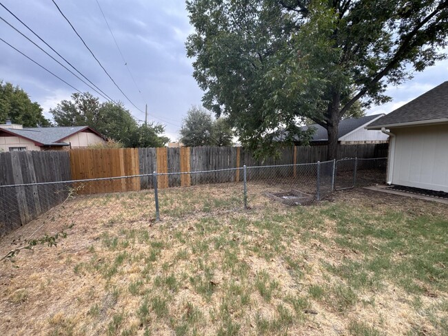 Building Photo - 4845 Trinidad Dr