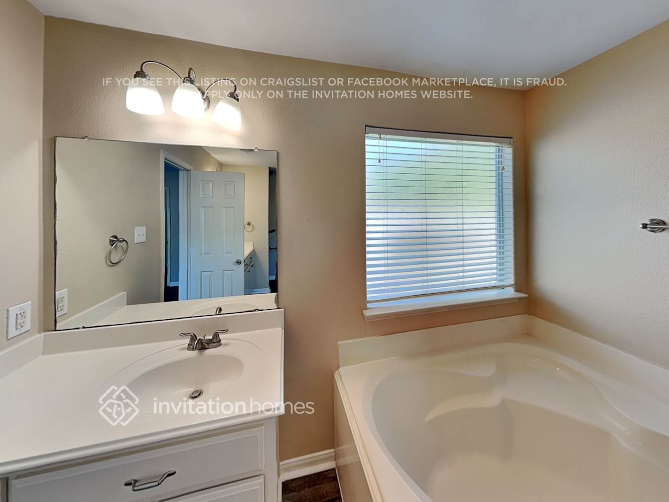 Building Photo - 3902 Enclave Mist Ln