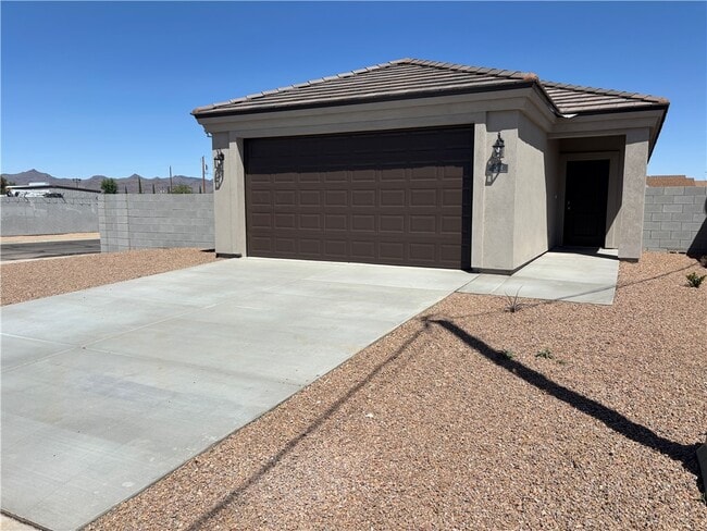 Building Photo - 2601 Chambers Ave