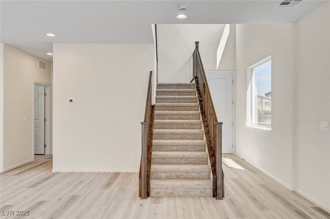 Building Photo - 8929 Pebble Sand St