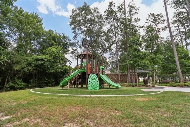 Building Photo - 40543 Berylline Ln.